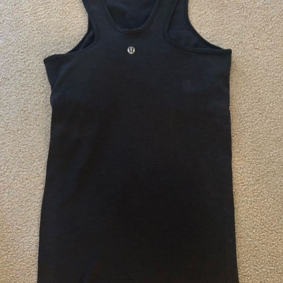 lululemon athletica Black Tank Top - Picture 1 of 3